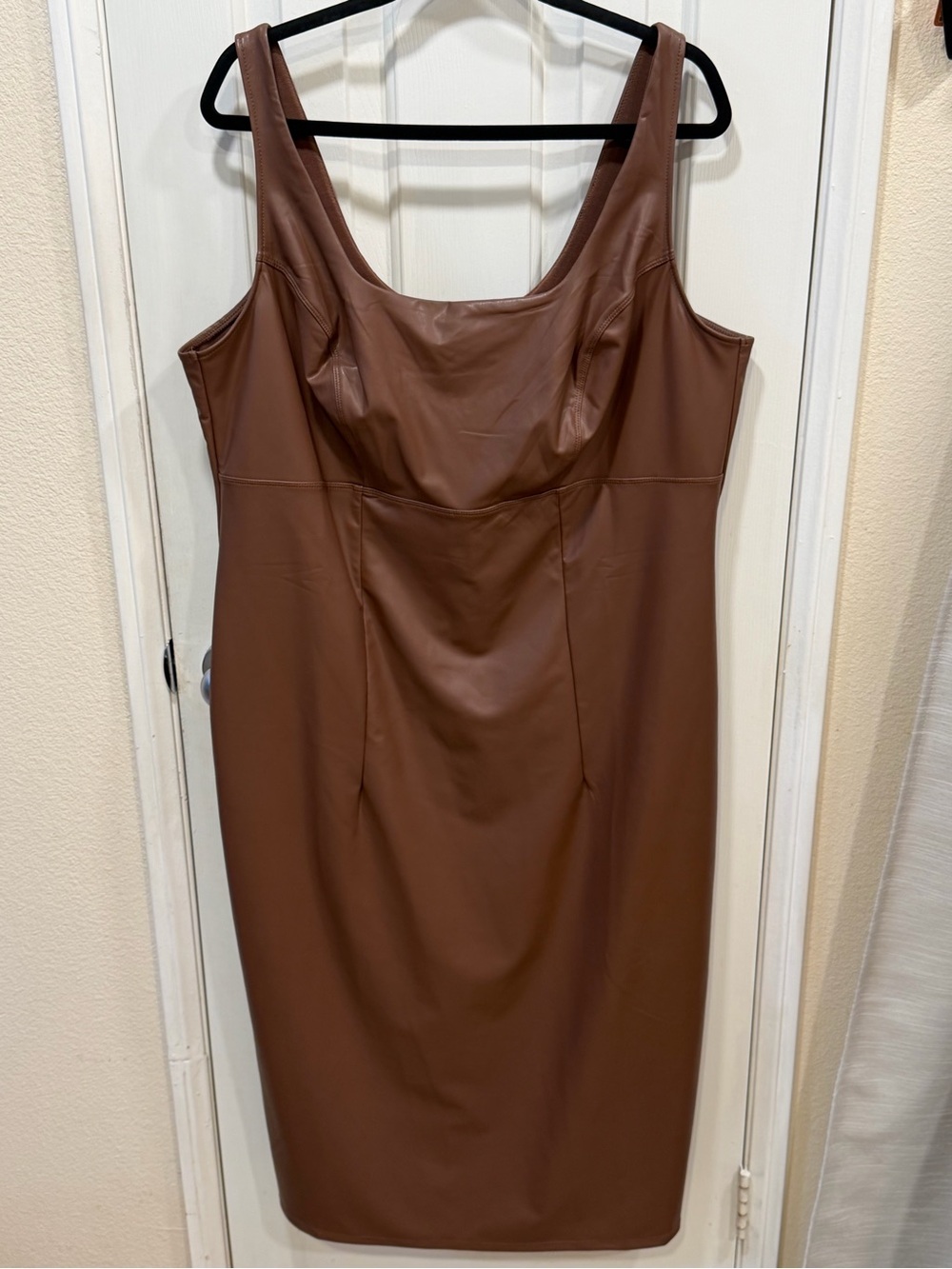 Sofia Vergara Brown Faux-Leather Midi Sheath Dress 2X